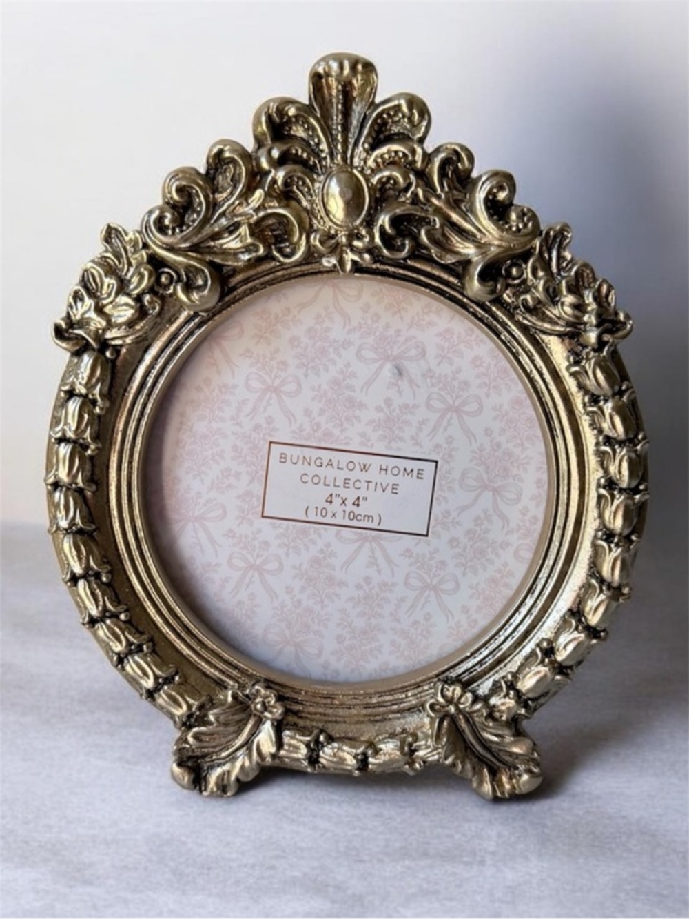 Ornate Gold Round Photo Frame - Gold